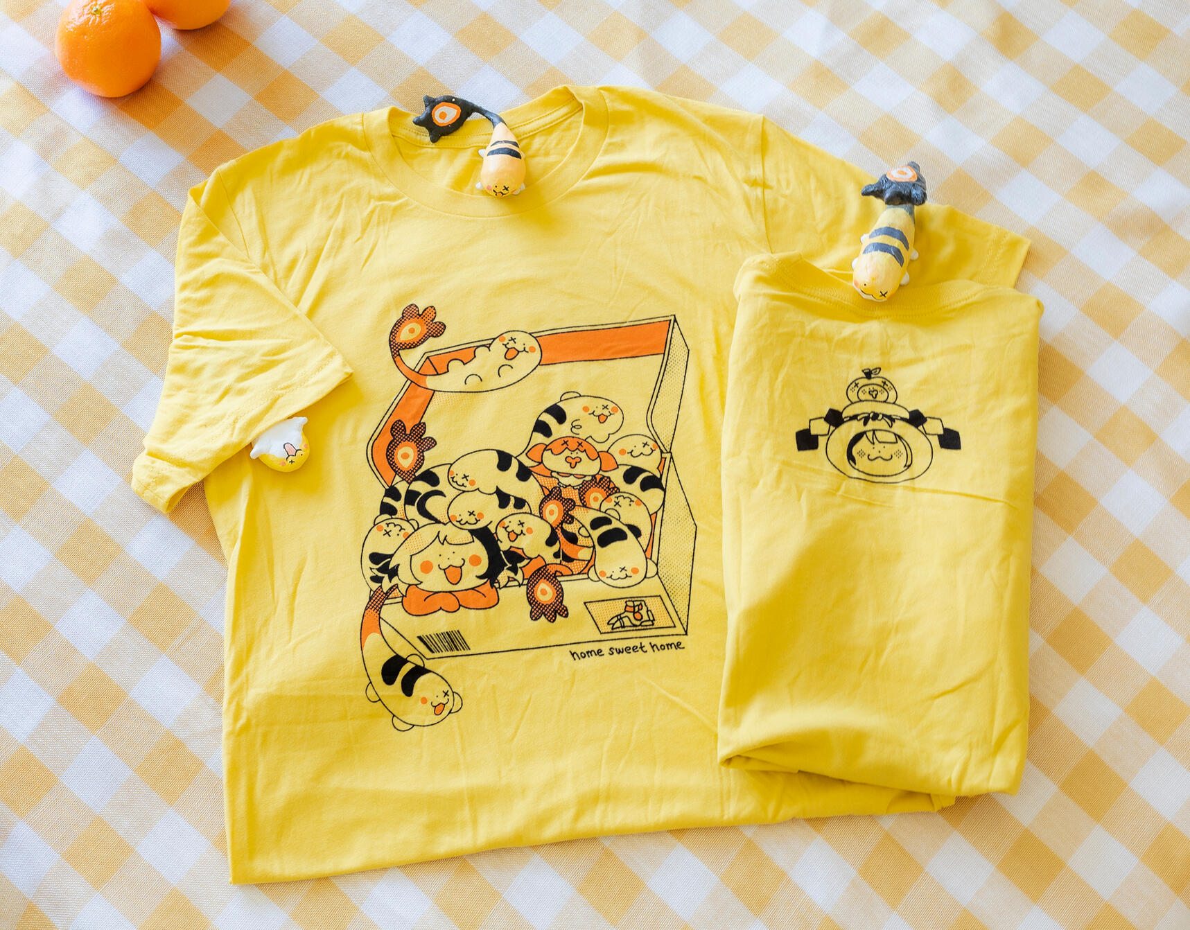 shoebox tee